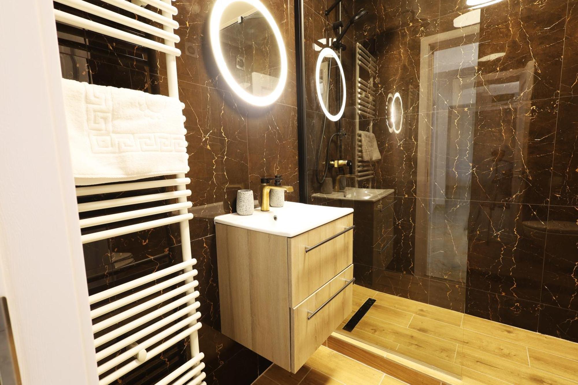 SmartConceptLiving Plaza Apartment Bucureşti Exterior foto
